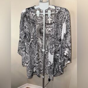Forever 21 Black and White Paisley Kimono